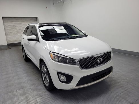 Used 2017 Kia Sorento SX image 13