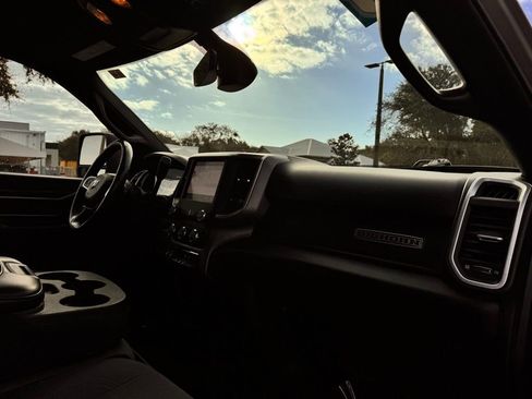 Used 2024 RAM 2500 Big Horn image 33