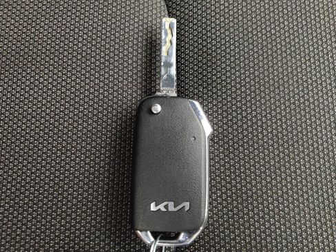 Used 2023 Kia Forte LXS FWD image 32