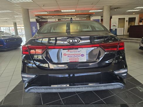 Used 2021 Kia Forte LXS image 6