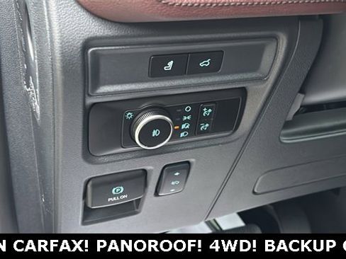 Used 2024 Ford Expedition Max Limited image 12