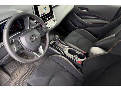 New 2026 Toyota Corolla SE FWD image 10