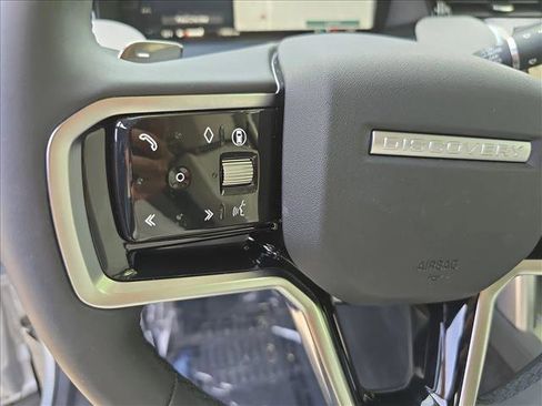 Used 2025 Land Rover Discovery Sport S AWD/4WD image 17