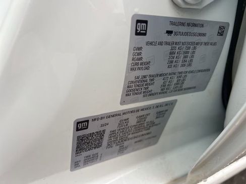 Used 2025 GMC Sierra 1500 SLT image 29