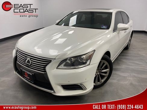 Used 2014 Lexus LS 460 AWD w/ Comfort Package image 1