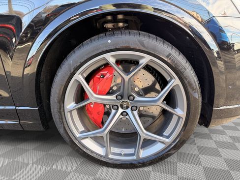 New 2025 Audi RS Q8 performance image 10