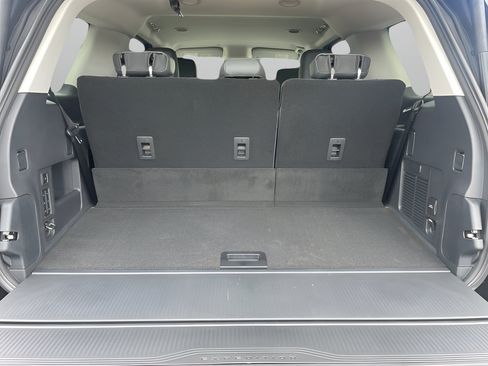 New 2026 Ford Expedition Active RWD image 9