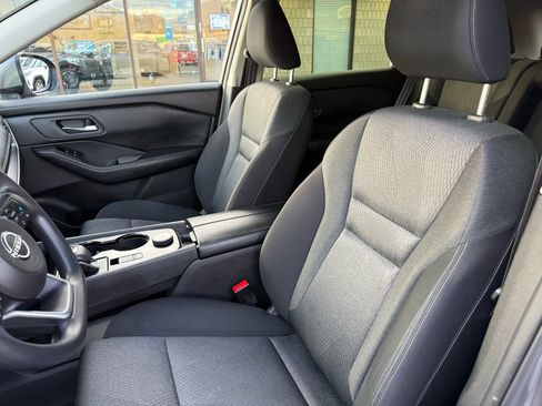 Used 2024 Nissan Rogue SV image 20