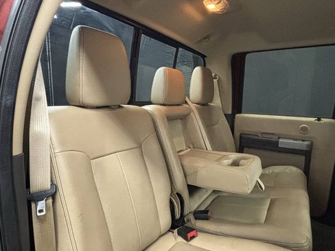 Used 2015 Ford F250 Lariat w/ Lariat Ultimate Package AWD/4WD image 34