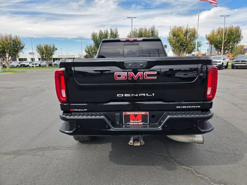 Used 2020 GMC Sierra 2500 Denali w/ Denali Ultimate Package AWD/4WD image 4