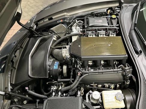 Used 2015 Chevrolet Corvette Z06 w/ 3LZ Preferred Equipment Group image 81