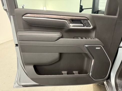 New 2026 Chevrolet Silverado 2500 LTZ w/ LTZ Convenience Package image 13