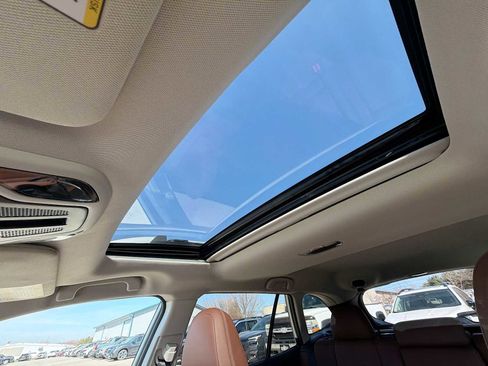 Used 2022 Subaru Outback Touring image 16