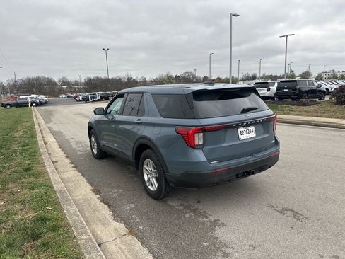 Used 2026 Ford Explorer Active image 7