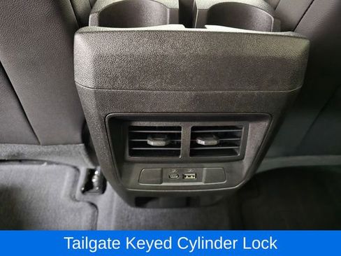 Used 2023 GMC Canyon AT4 w/ AT4 Premium Package AWD/4WD image 30
