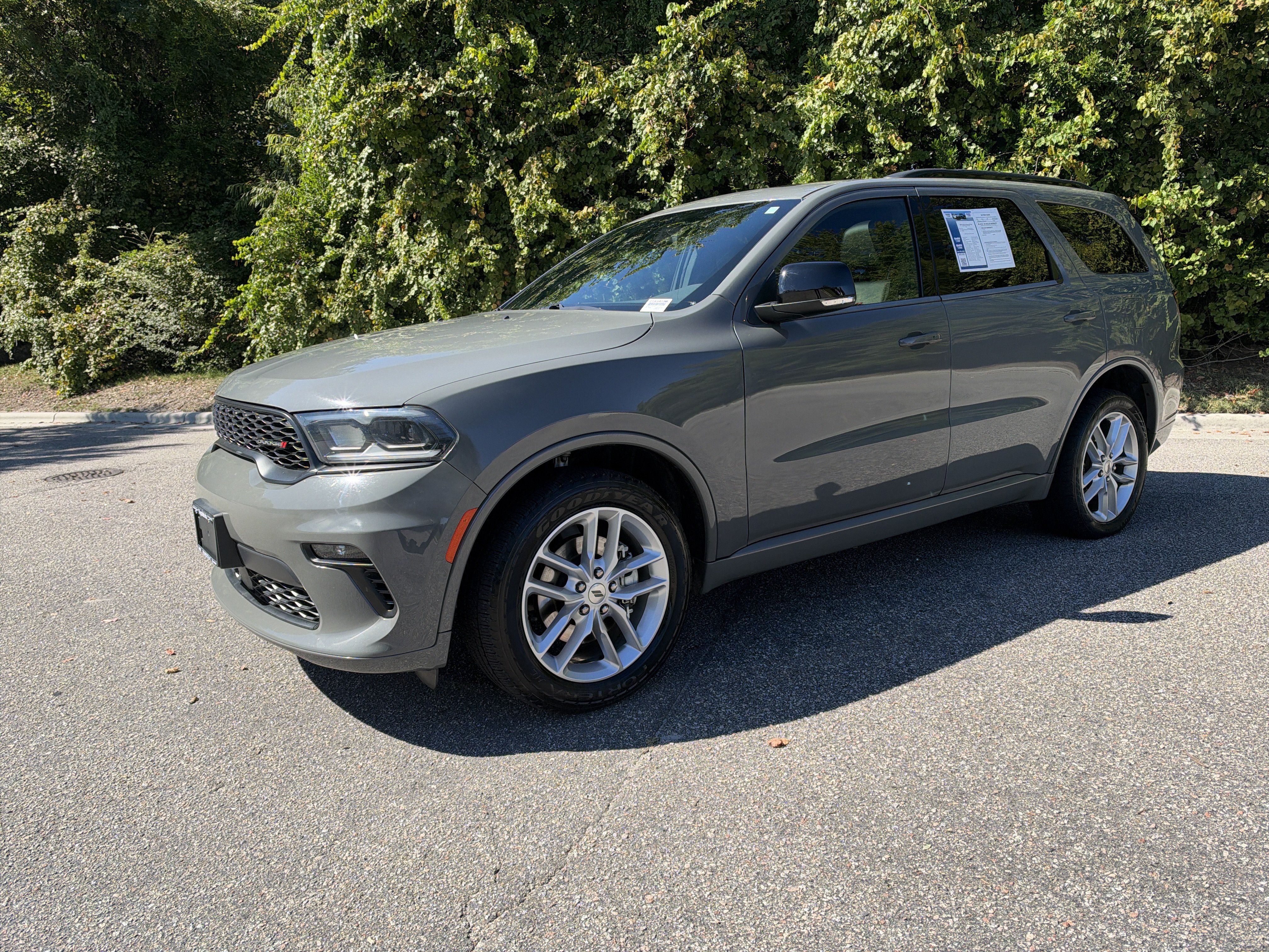 Used 2023 Dodge Durango GT AWD/4WD image 4
