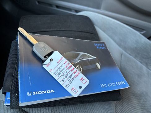 Used 2011 Honda Civic LX image 35