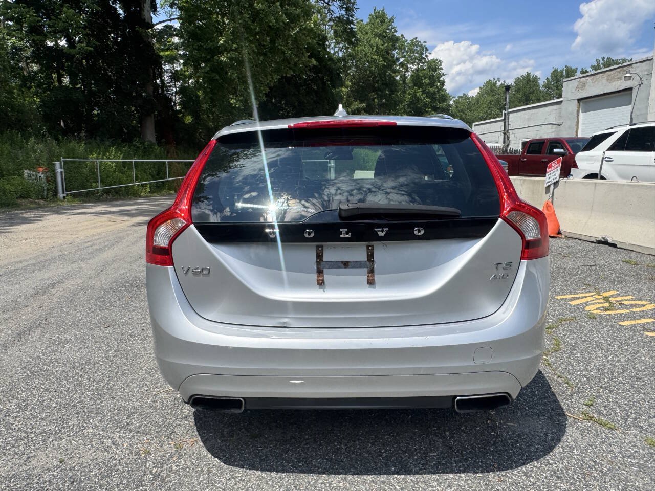 Used 2015 Volvo V60 T5 Premier AWD/4WD image 7