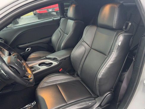 Used 2023 Dodge Challenger R/T Scat Pack image 15