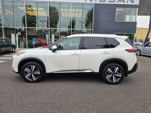 Used 2023 Nissan Rogue SL w/ SL Premium Package AWD/4WD image 9