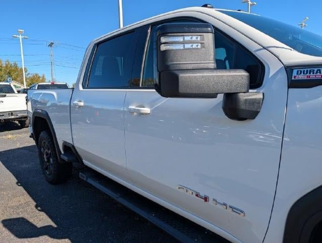 Used 2024 GMC Sierra 2500 AT4 w/ Max Trailering Package AWD/4WD image 13