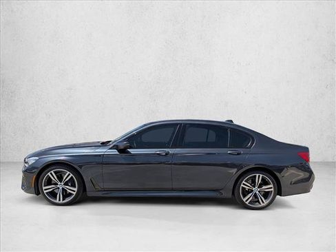 Used 2016 BMW 740i RWD image 8