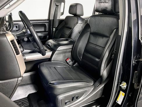 Certified 2019 GMC Sierra 2500 Denali w/ Duramax Plus Package image 22