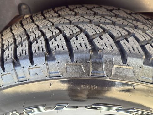 Used 2017 Jeep Wrangler Unlimited Sahara image 5