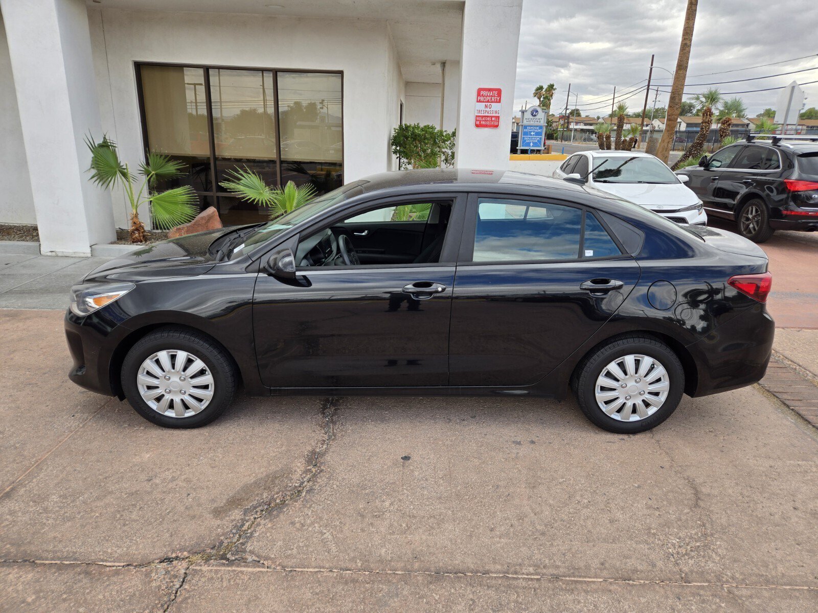 Used 2018 Kia Rio S FWD image 2
