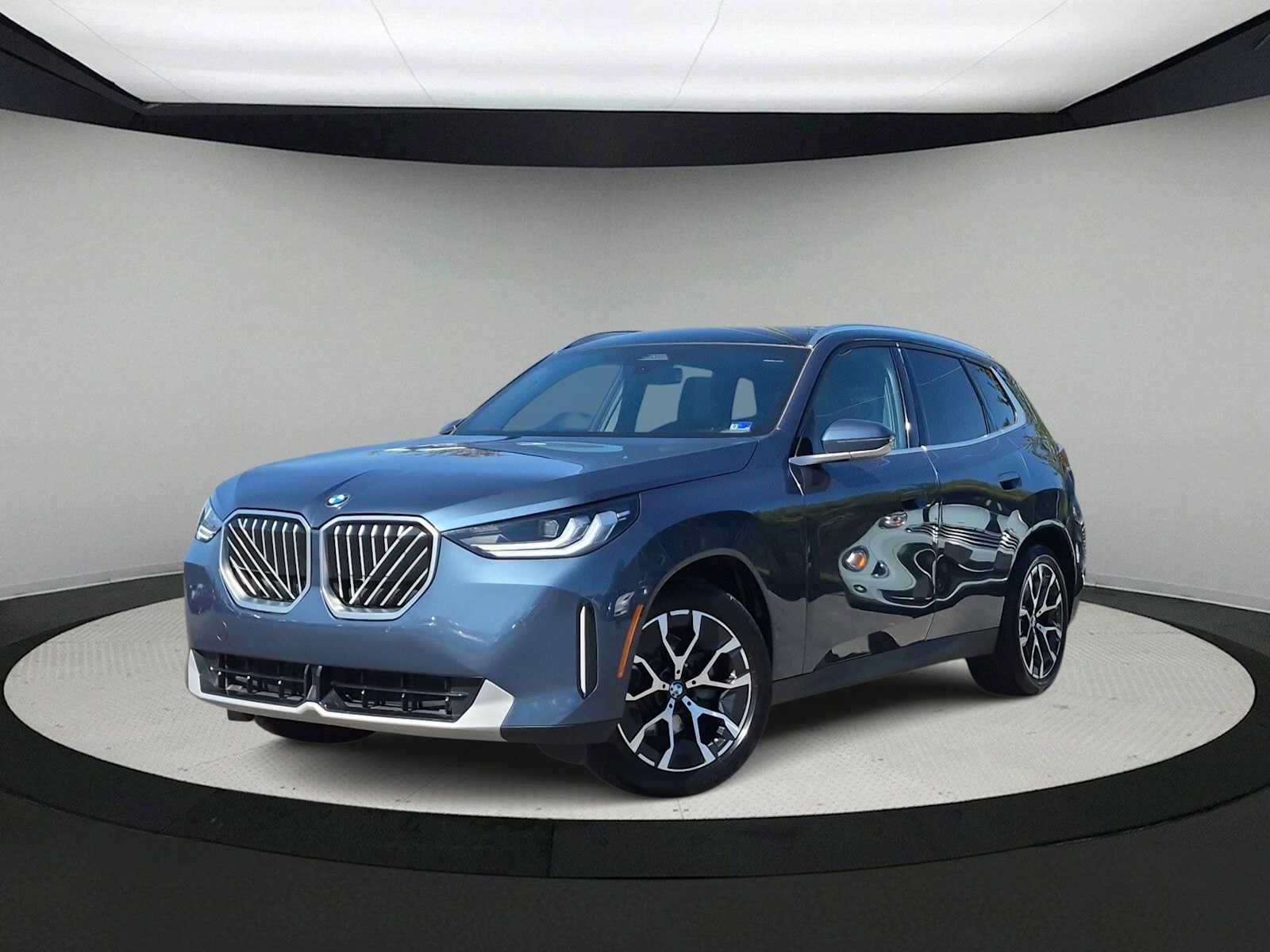 Used 2026 BMW X3 xDrive30i w/ Convenience Package AWD/4WD image 1