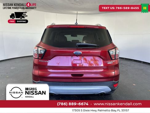 Used 2017 Ford Escape Titanium image 10