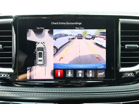 New 2026 Chrysler Pacifica Select FWD image 15