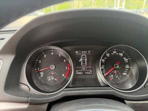 Used 2016 Volkswagen Passat 1.8T SE FWD image 21