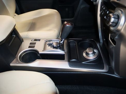 Used 2021 Toyota 4Runner Limited image 49