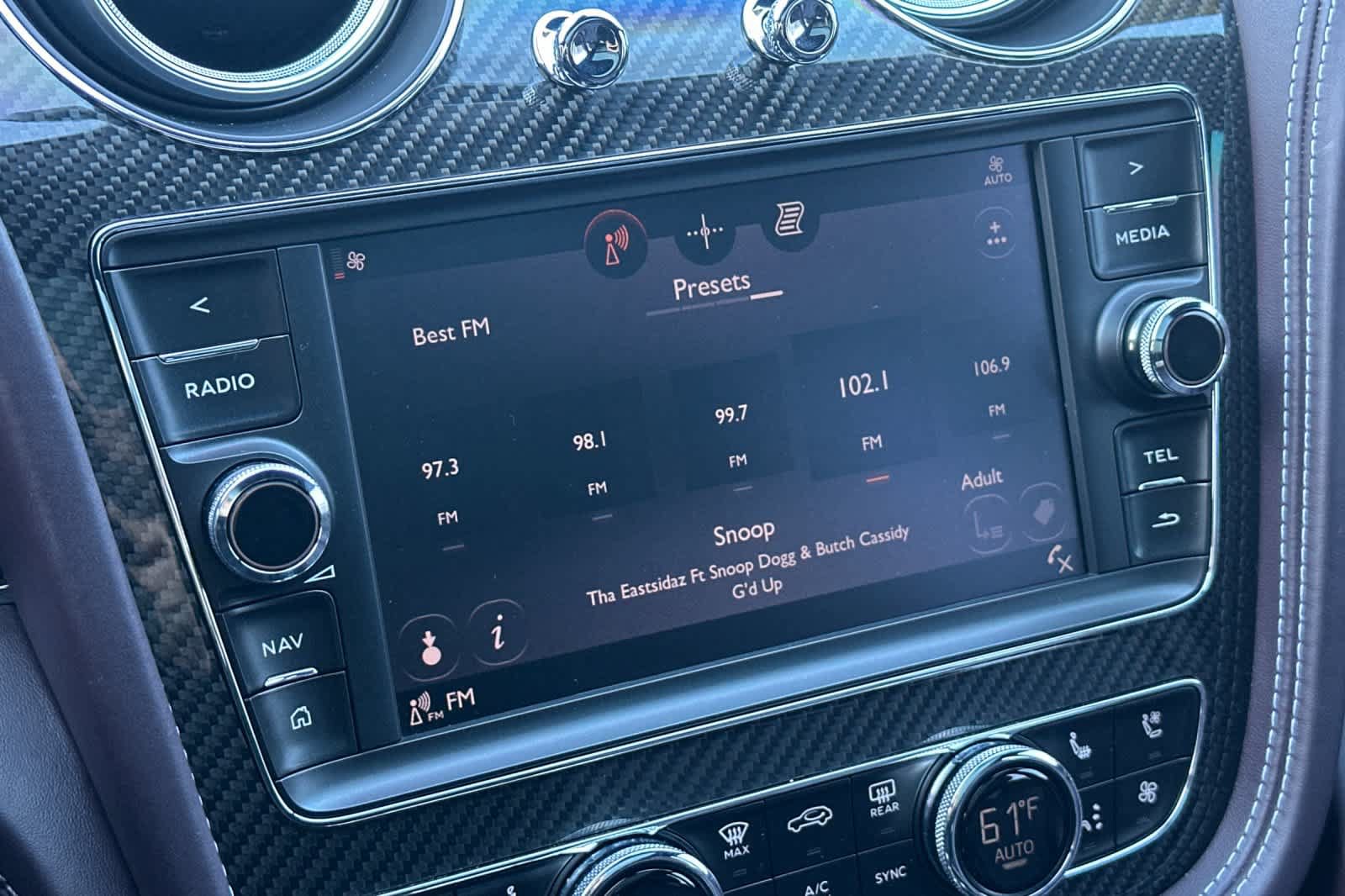 Used 2019 Bentley Bentayga AWD/4WD image 18
