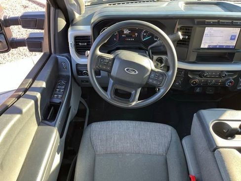 Used 2024 Ford F250 XLT image 12