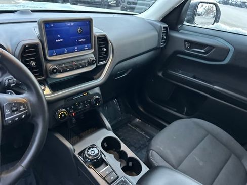 Used 2024 Ford Bronco Sport Badlands image 11