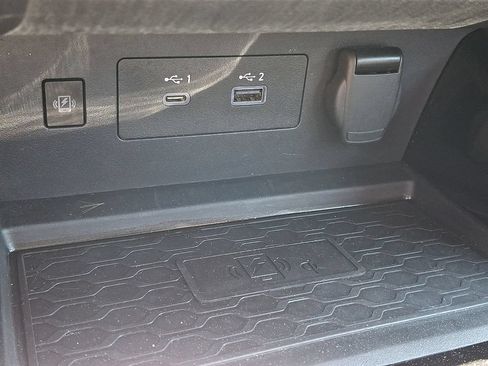 Certified 2023 Nissan Altima 2.5 SV w/ SV Premium Package FWD image 29