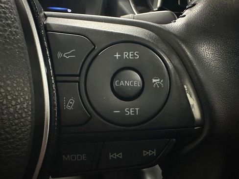 Used 2021 Toyota Corolla SE w/ SE Premium Package FWD image 20
