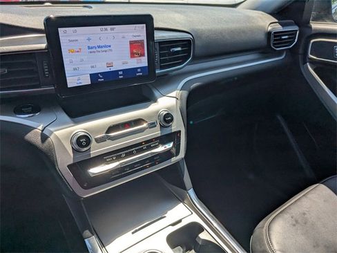 Used 2024 Ford Explorer XLT w/ Equipment Group 202A image 23