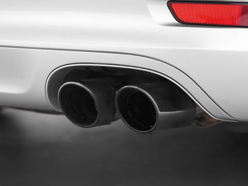 Used 2015 Porsche 911 Carrera GTS image 19