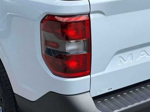 New 2026 Ford Maverick Lariat w/ Black Appearance Package AWD/4WD image 10