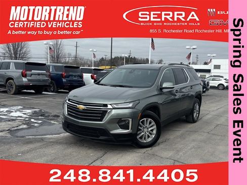 Certified 2022 Chevrolet Traverse LT image 1