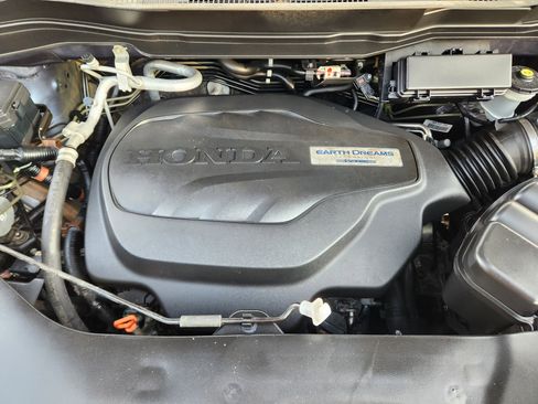 Used 2019 Honda Pilot Elite image 40