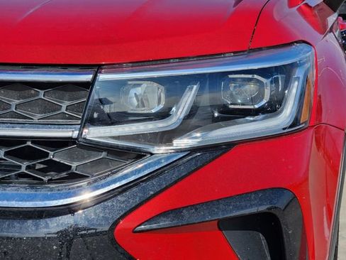 New 2024 Volkswagen Taos SEL image 8