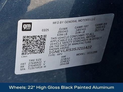 Used 2025 Chevrolet Traverse RS image 39