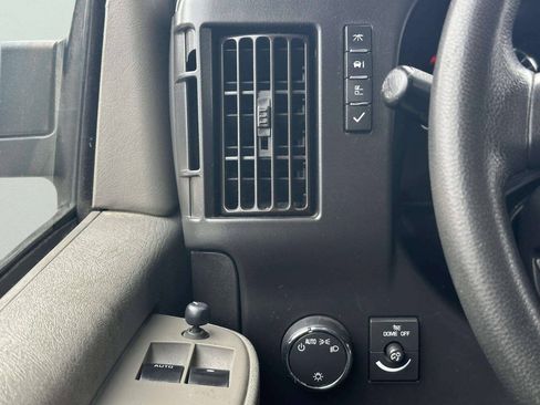 Used 2020 Chevrolet Express 2500 Extended w/ Driver Convenience Package RWD image 29