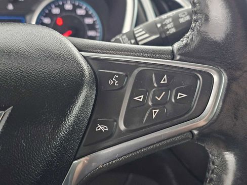 Used 2021 Chevrolet Equinox LT image 28