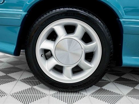 Used 1993 Ford Mustang Cobra RWD image 33