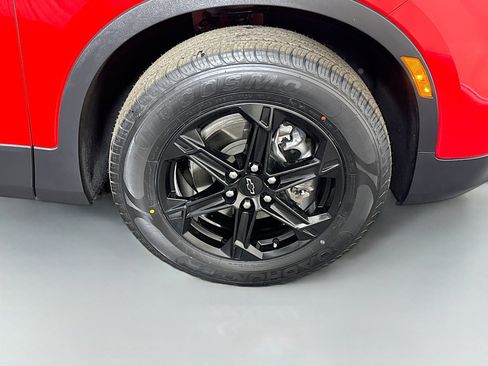 Used 2023 Chevrolet Blazer LT w/ Midnight/Sport Edition FWD image 32